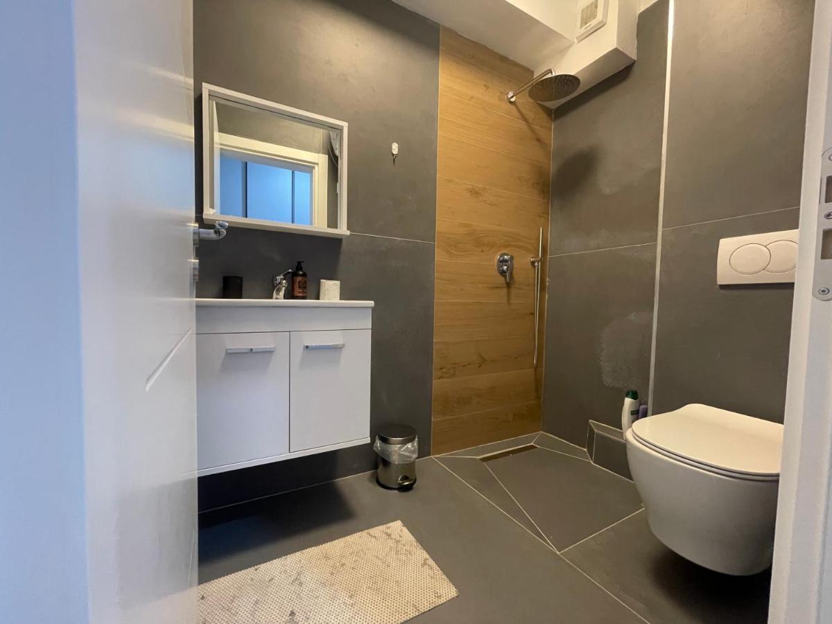 Tirana Sunshine Apartment エクステリア 写真