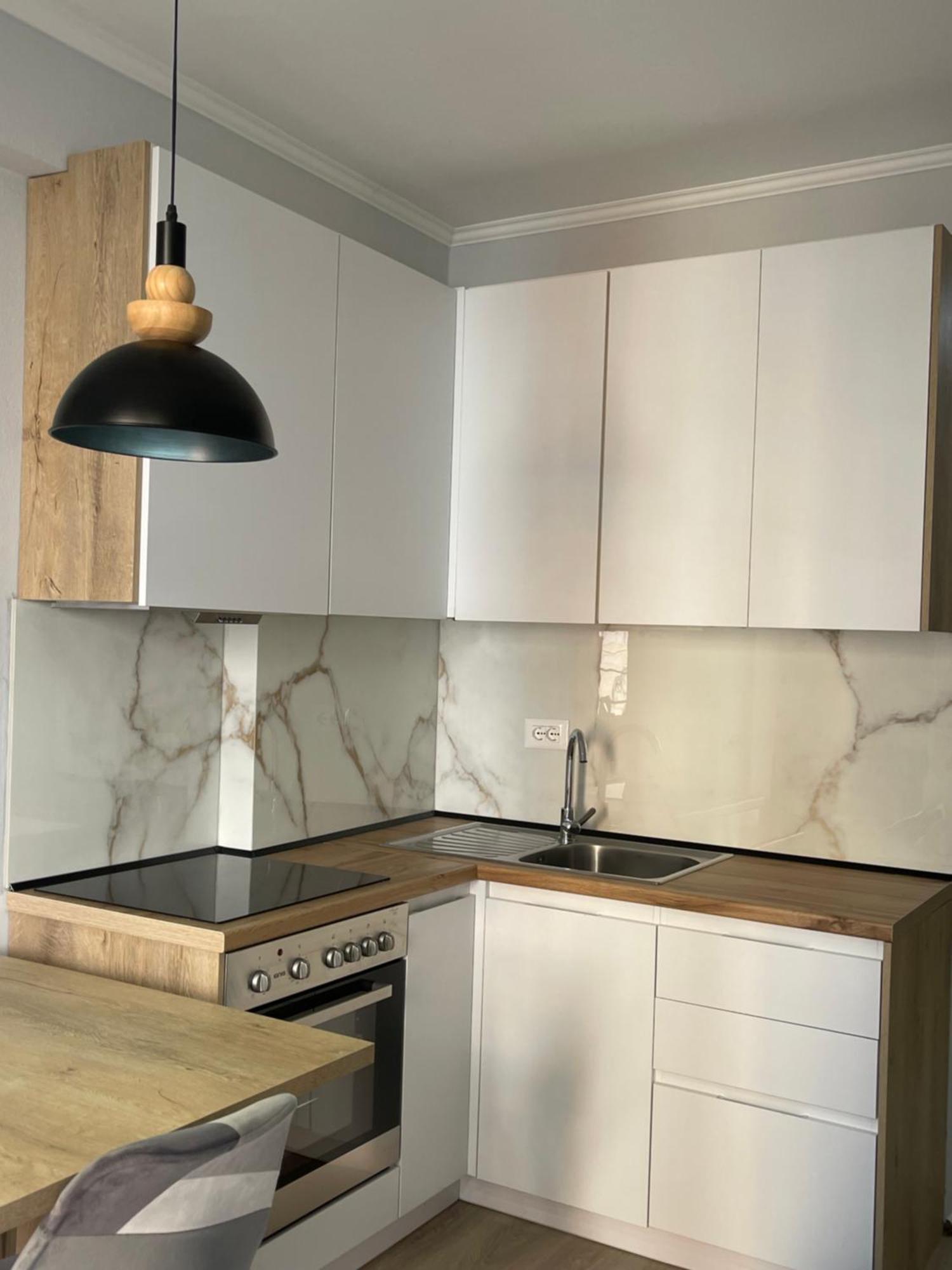 Tirana Sunshine Apartment エクステリア 写真